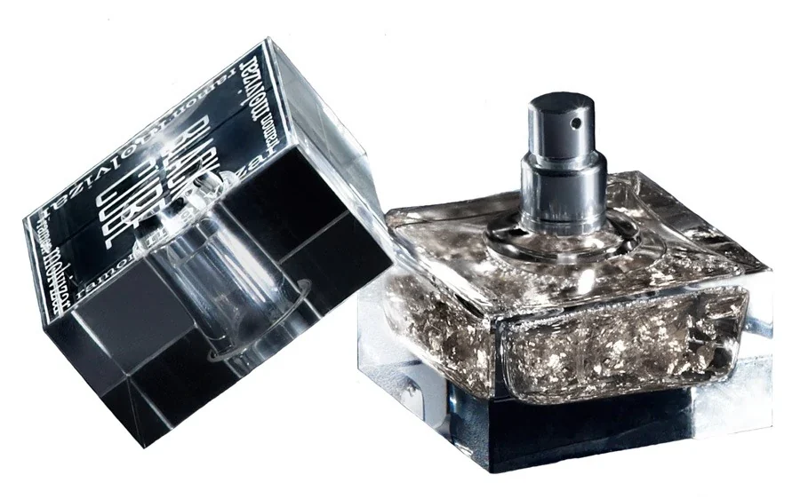 Ramon Molvizar Black Cube